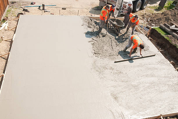 Best Custom Concrete Contractor  in West Hills, NY